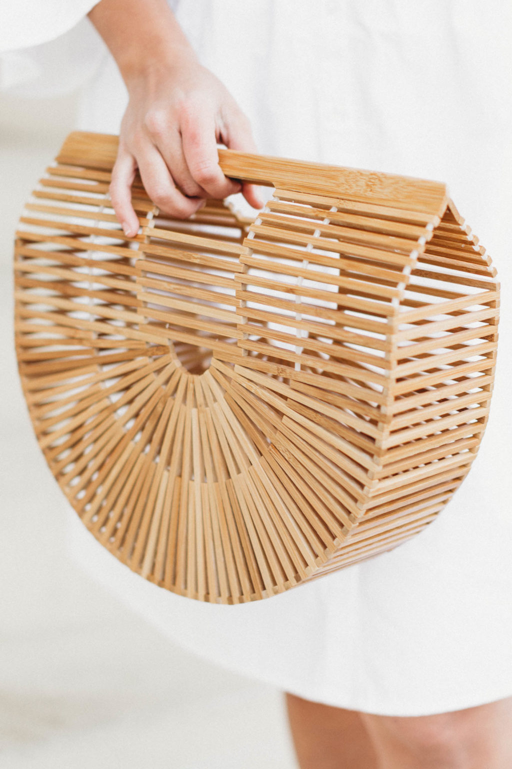 cult gaia basket bolsa